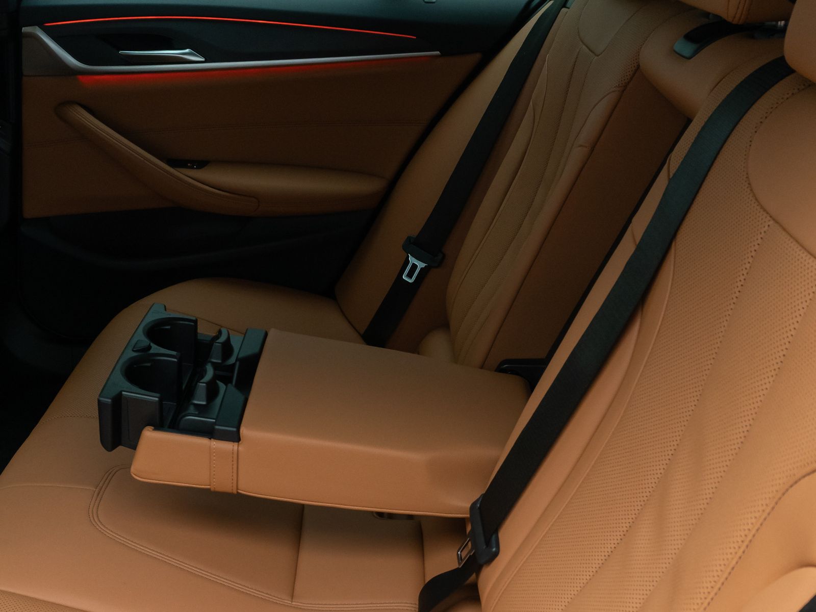 Fahrzeugabbildung BMW 520d M Sport Laser DAB Kamera 4*Klima Alarm 18"