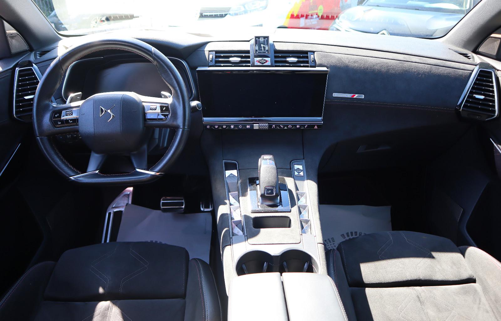 DS Automobiles DS7*Perf-Line*AHK, Pano, SH, NightV, WSSH*Export