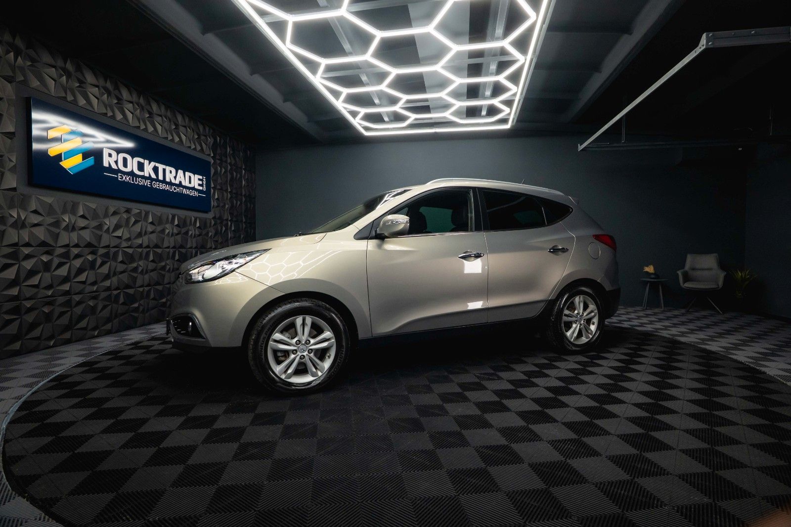 Fahrzeugabbildung Hyundai ix35 Premium AWD Autom. *Kamera*Navi*TÜV Neu*LED