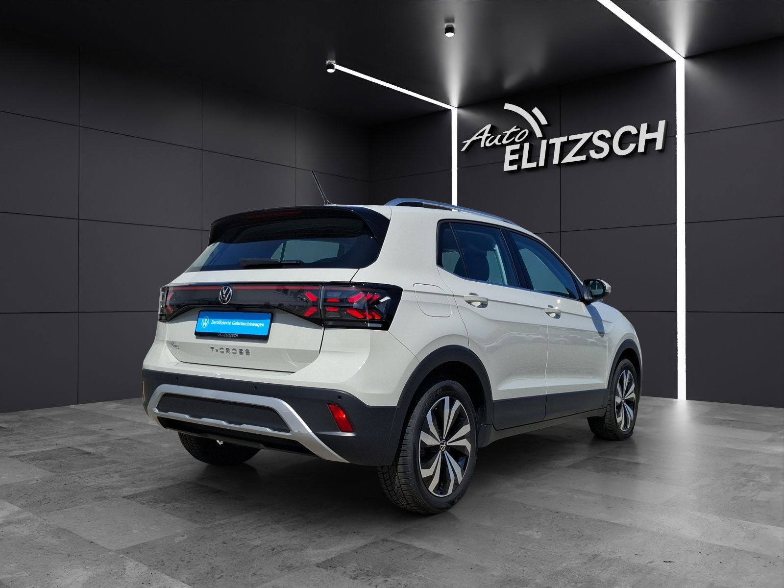 Fahrzeugabbildung Volkswagen T-Cross TSI Style Matrix AID ACC RFK SH LM