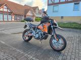 KTM 950 SM, Akrapovic,TÜV, Reifen NEU - KTM 950