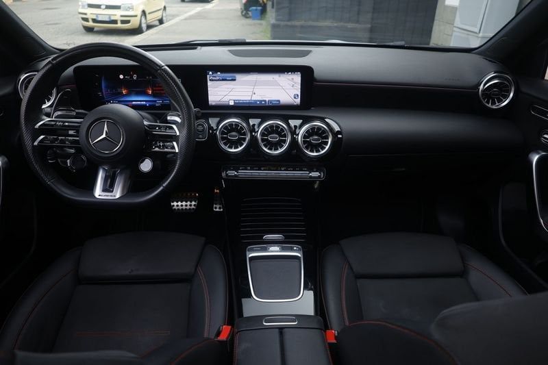 Mercedes-Benz Classe A Mercedes-Benz Classe A 35 imagem 2
