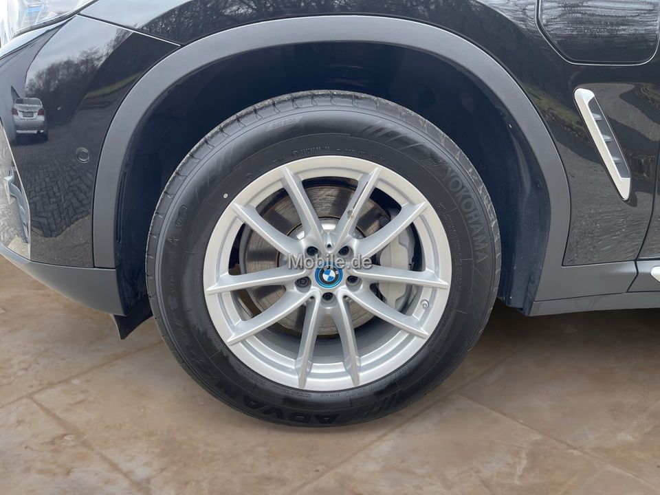 BMW X3 - Bild 2