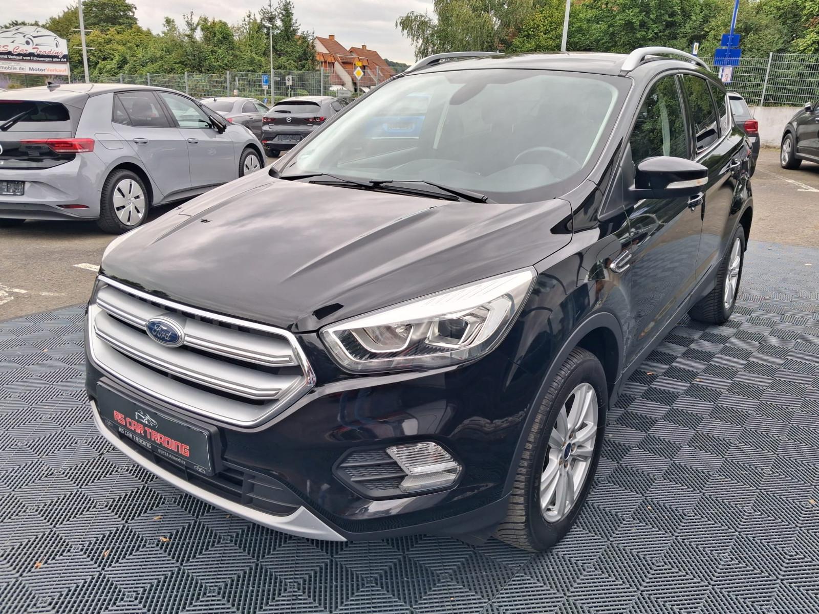 Ford Kuga Cool & Connect