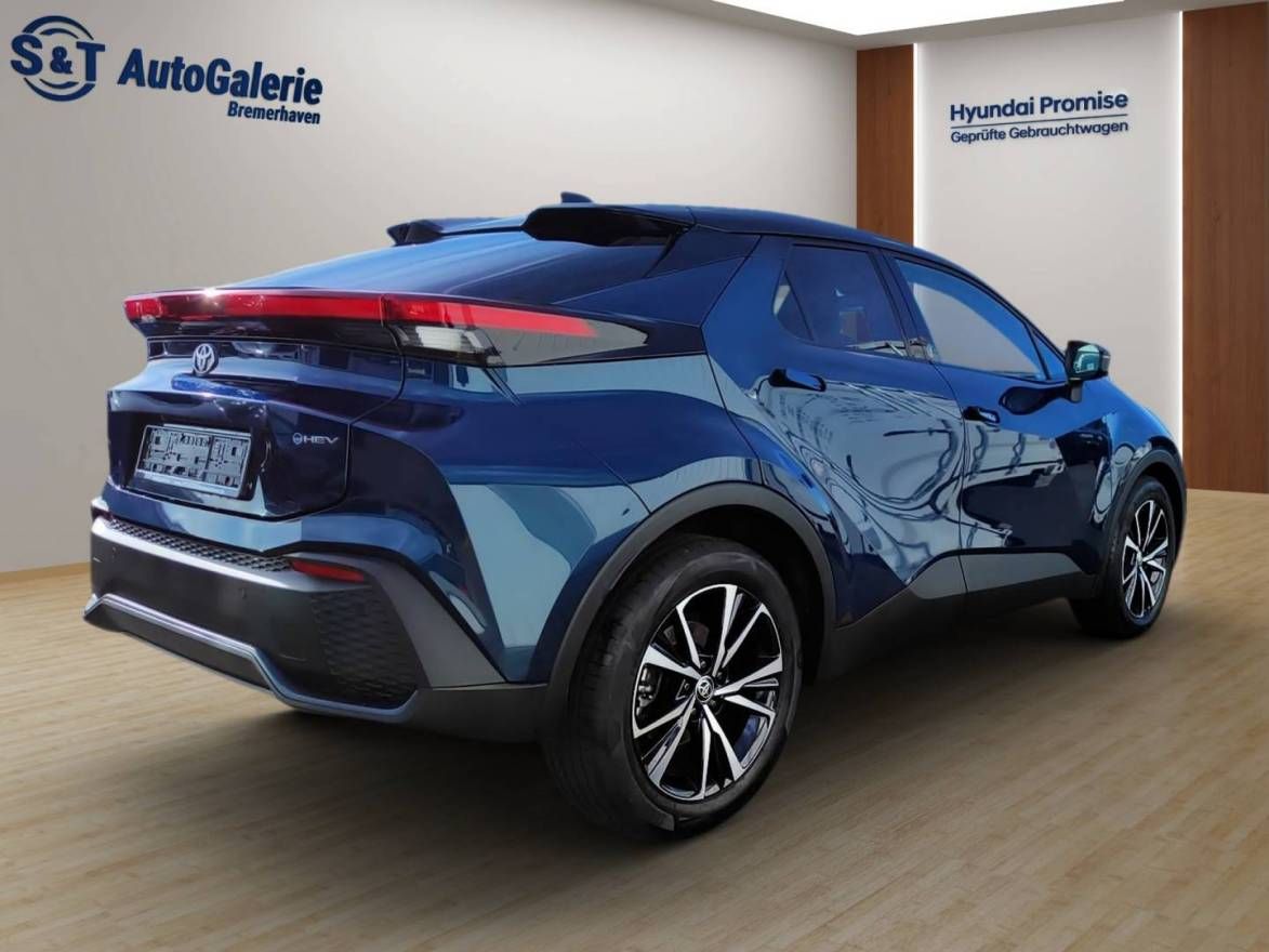 Toyota C-HR Hybrid 2.0 Team Deutschland imagem 3