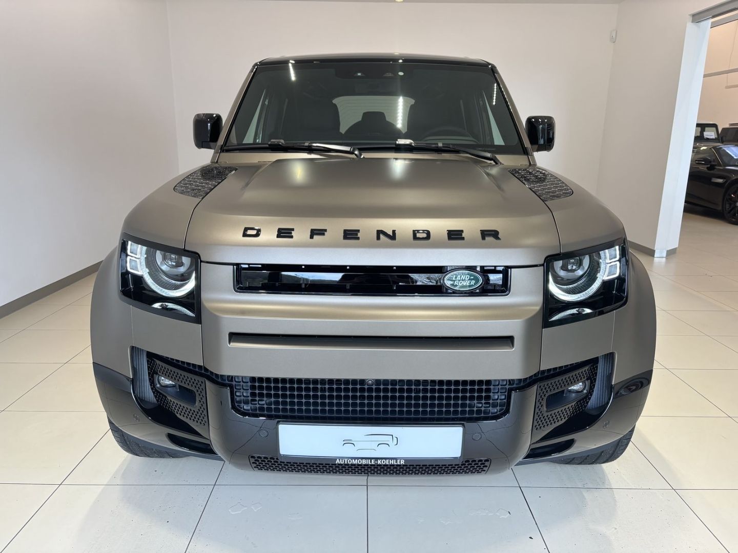 Land Rover Defender - Bild 7