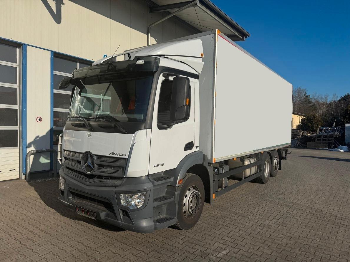 Mercedes-Benz Antos 2535 L 6x2/4 Frischdienst LBW 2t