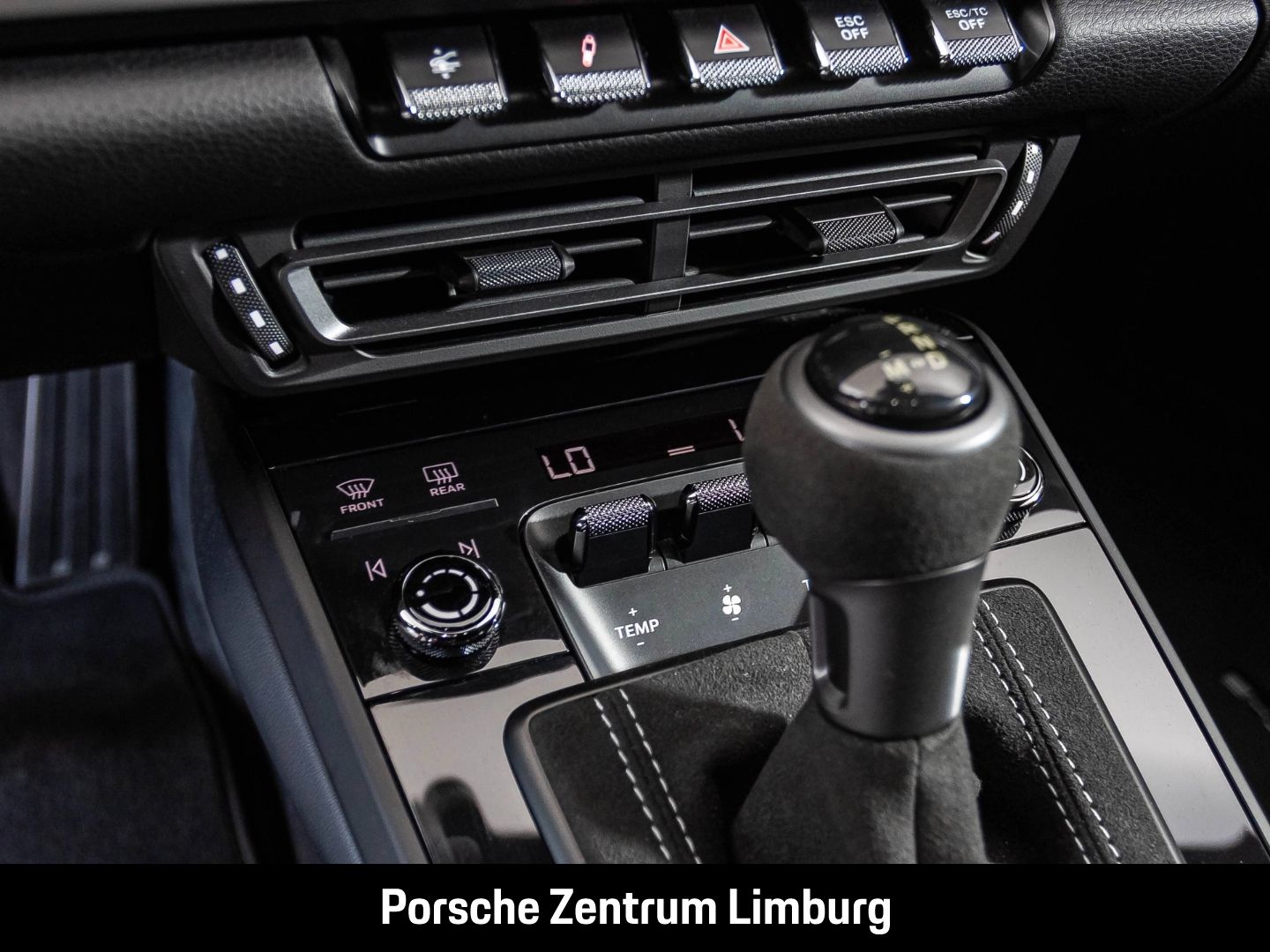 Porsche 992 911 GT3 Clubsportpaket Sportabgas nur 8.50km foto 24