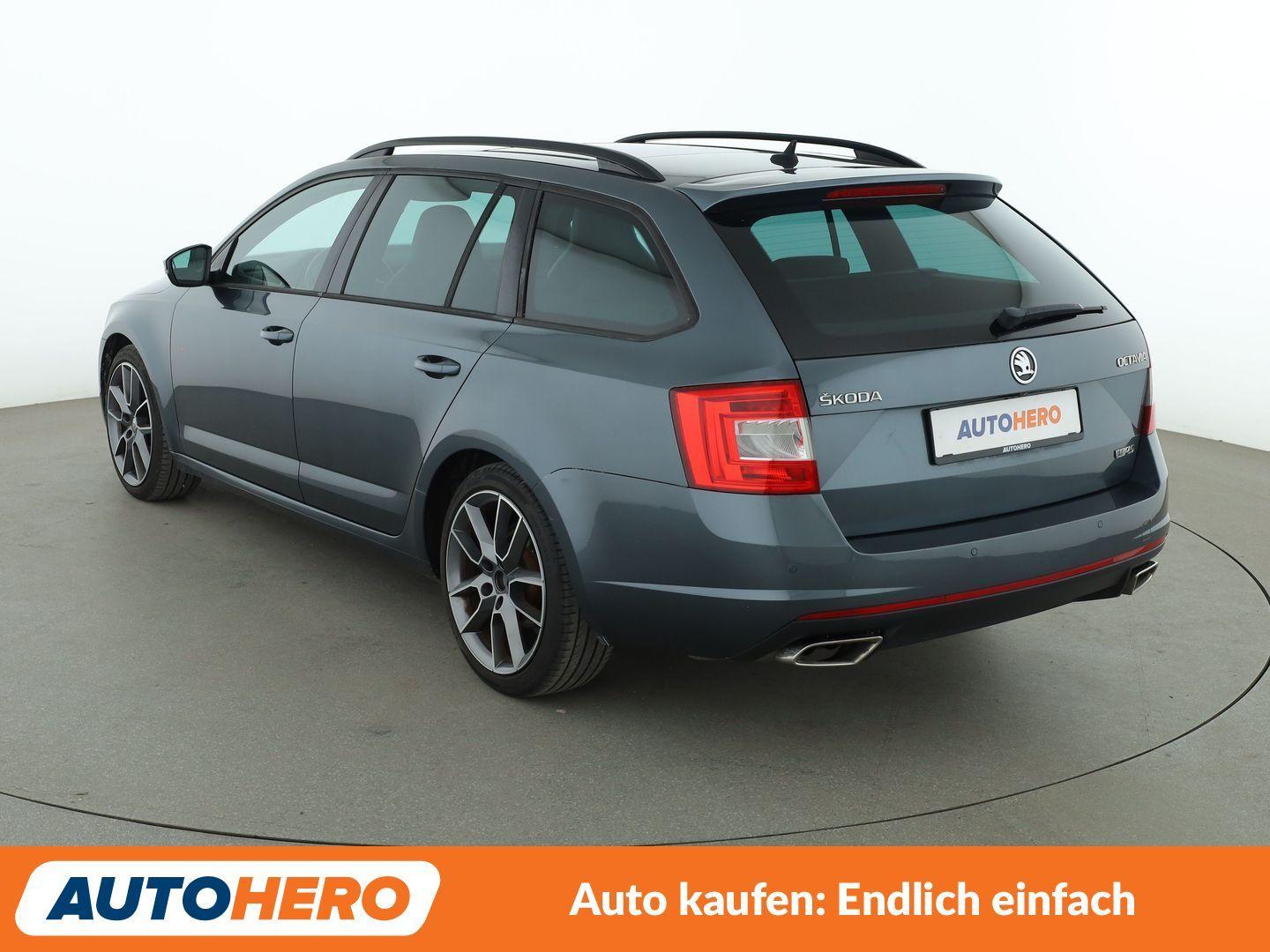 Skoda Octavia 2.0 TDI RS Aut.*NAVI*XENON*TEMPO*CAM*PDC