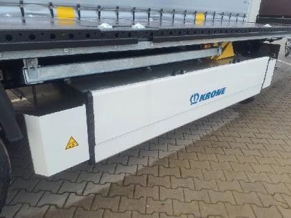 Fahrzeugabbildung Krone Plateau-Auflieger - Lenkachse + Stapleraufnahme