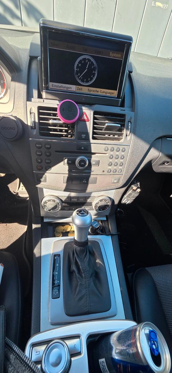 Mercedes-Benz C250 2009 — photo 8