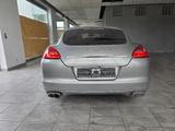 Porsche Panamera 4S Vollaustattung - Porsche Panamera mit Benzin-Antrieb: Automatik