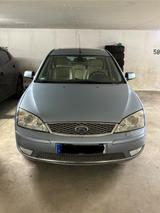 Ford Mondeo 2.5 V6 Ghia 5-tronic Ghia - Ford Mondeo aus 2005: Ghia