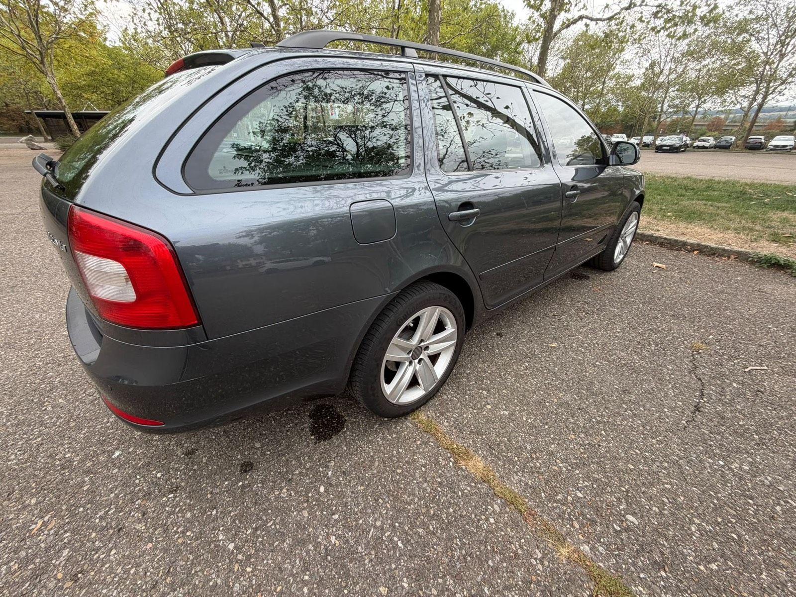 Skoda Octavia 2009 — photo 8