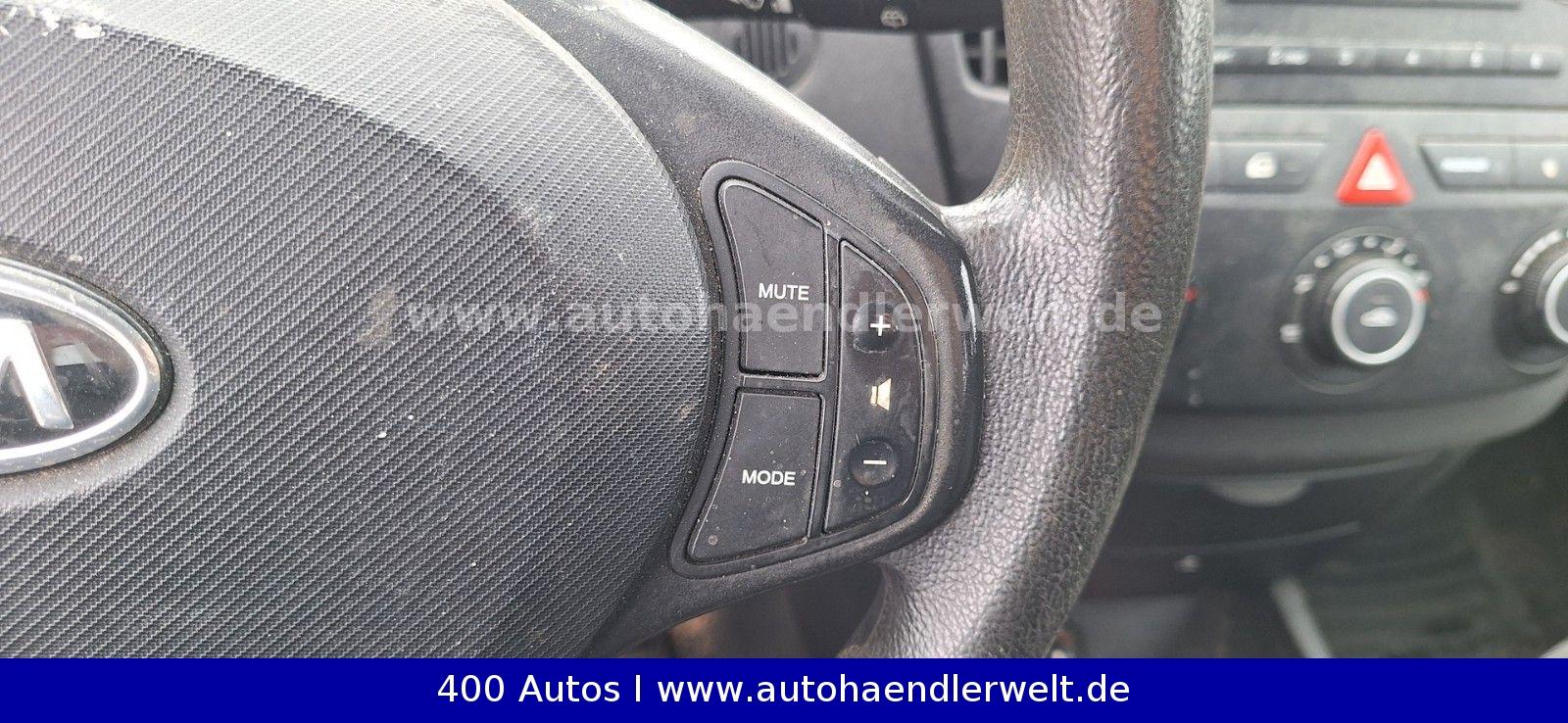 Kia cee'd 2009 — photo 15