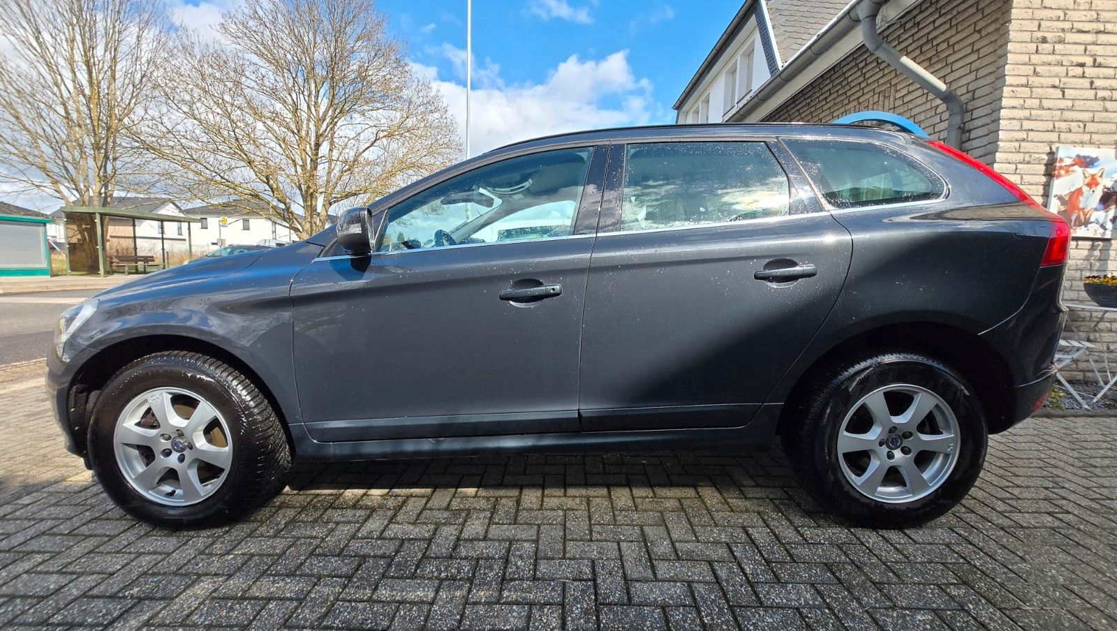 VOLVO XC 60
