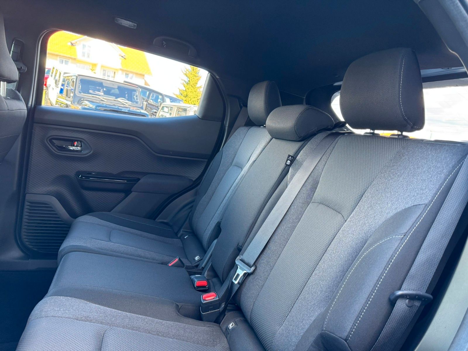 Suzuki e Vitara - Bild 11