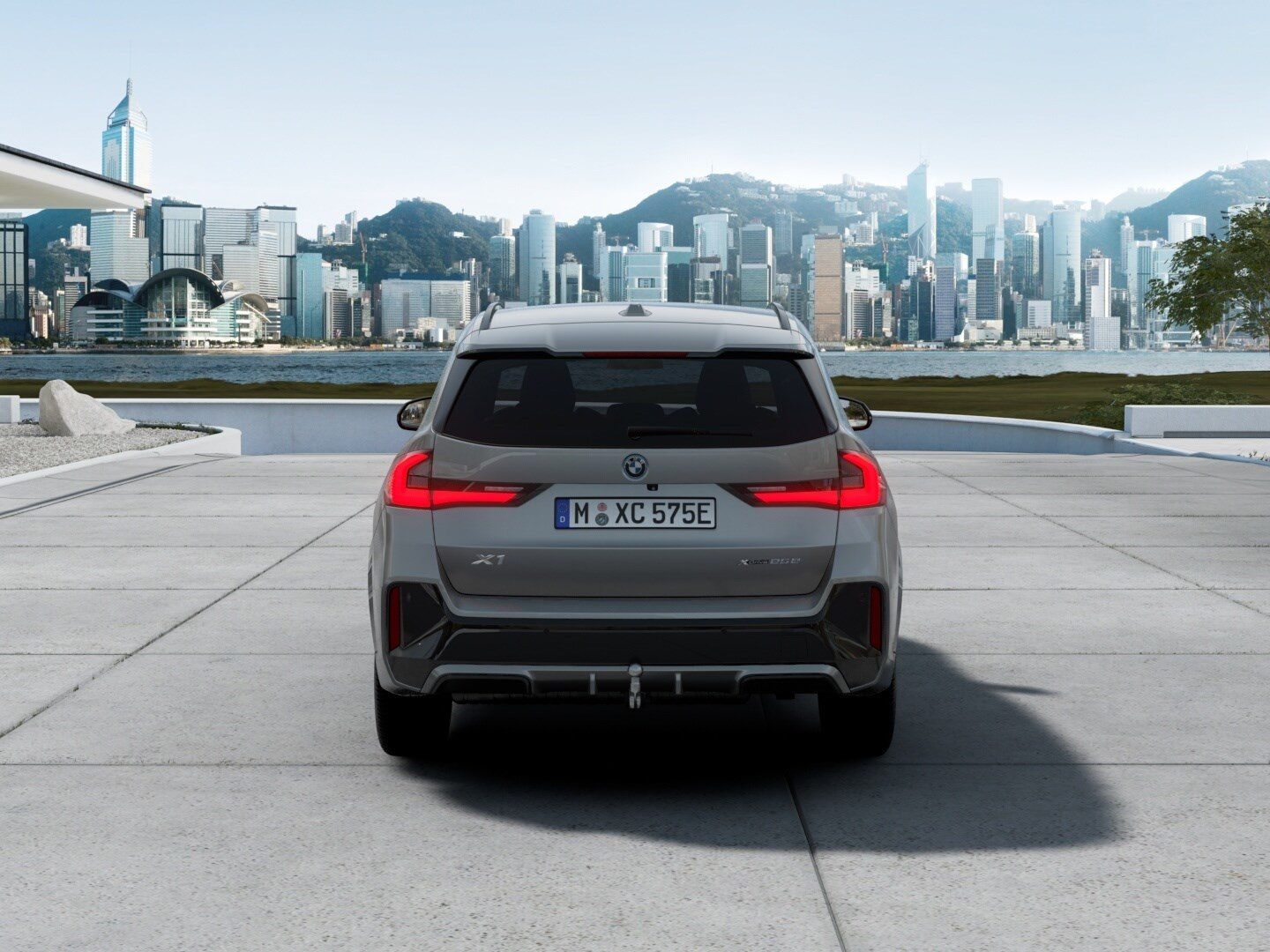 BMW X1 xDrive25e M Sport+INNOVATIONS PAKET+HUD+LED A imagem 2