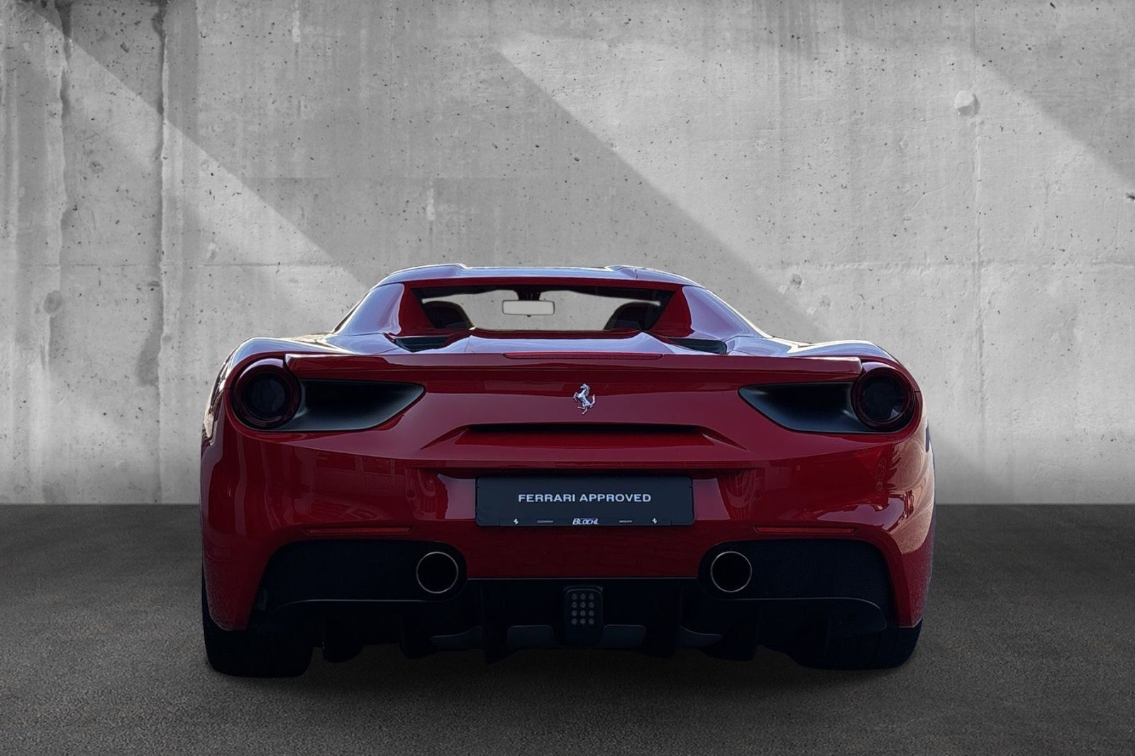 Fahrzeugabbildung Ferrari 488 Spider*Carbon*LED*Beifahrerdisplay*Dt. Auto*