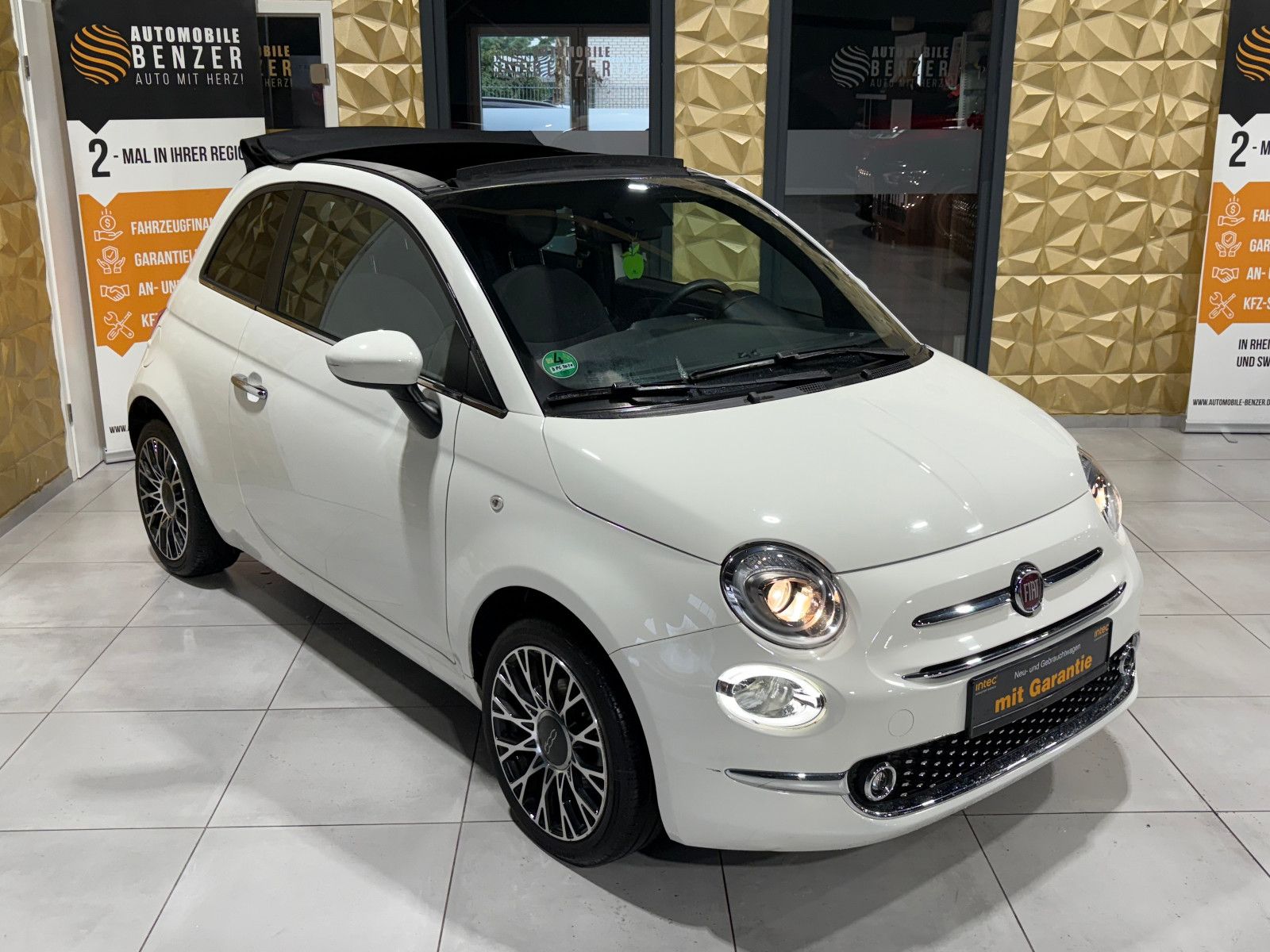 Fahrzeugabbildung Fiat 500 Dolcevita/PANO/PDC/KLIMA/DAB/TEMPOMAT/BLUETO