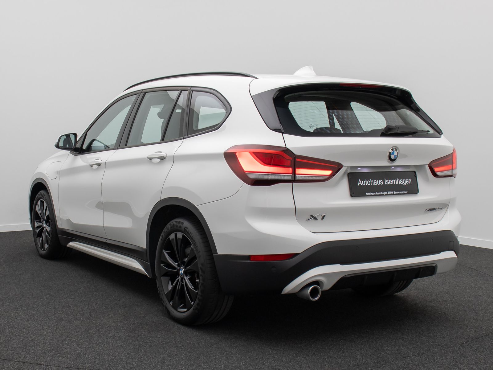Fahrzeugabbildung BMW X1 xD25e Sport Line ParkAss DAB Navi LED 18Zoll