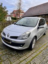 Renault Clio by RIP CURL 1.2 16V 55kW by RIP CURL - Renault Clio: Rip Curl