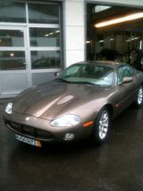 Jaguar XKR 4.0 V8 Kompressor - gebrauchte Jaguar XKR aus dem Jahr 2001