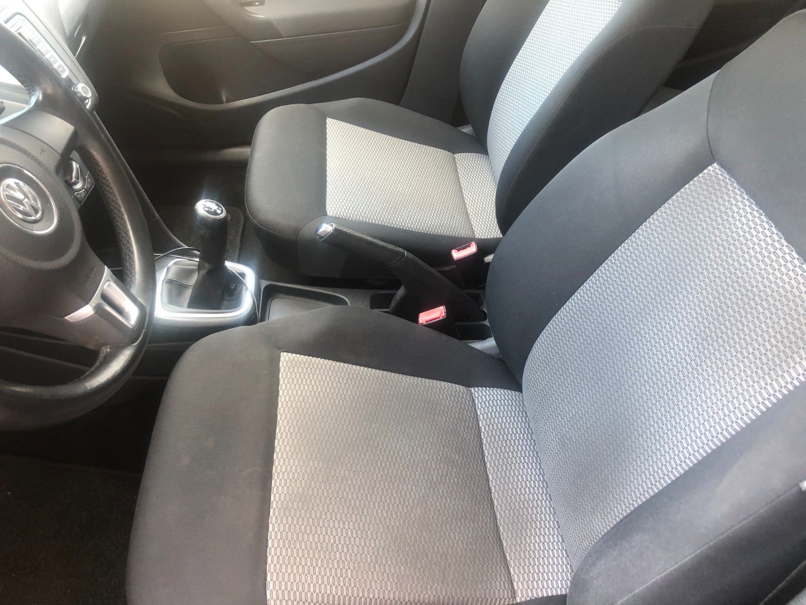 Fahrzeugabbildung Volkswagen Polo V Trendline BlueMotion/BMT TÜV 10/2027