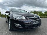 Opel Astra Sports Tourer 1.4 LPG Edition 1.Hand - Opel Astra mit LPG-Antrieb: Sports Tourer