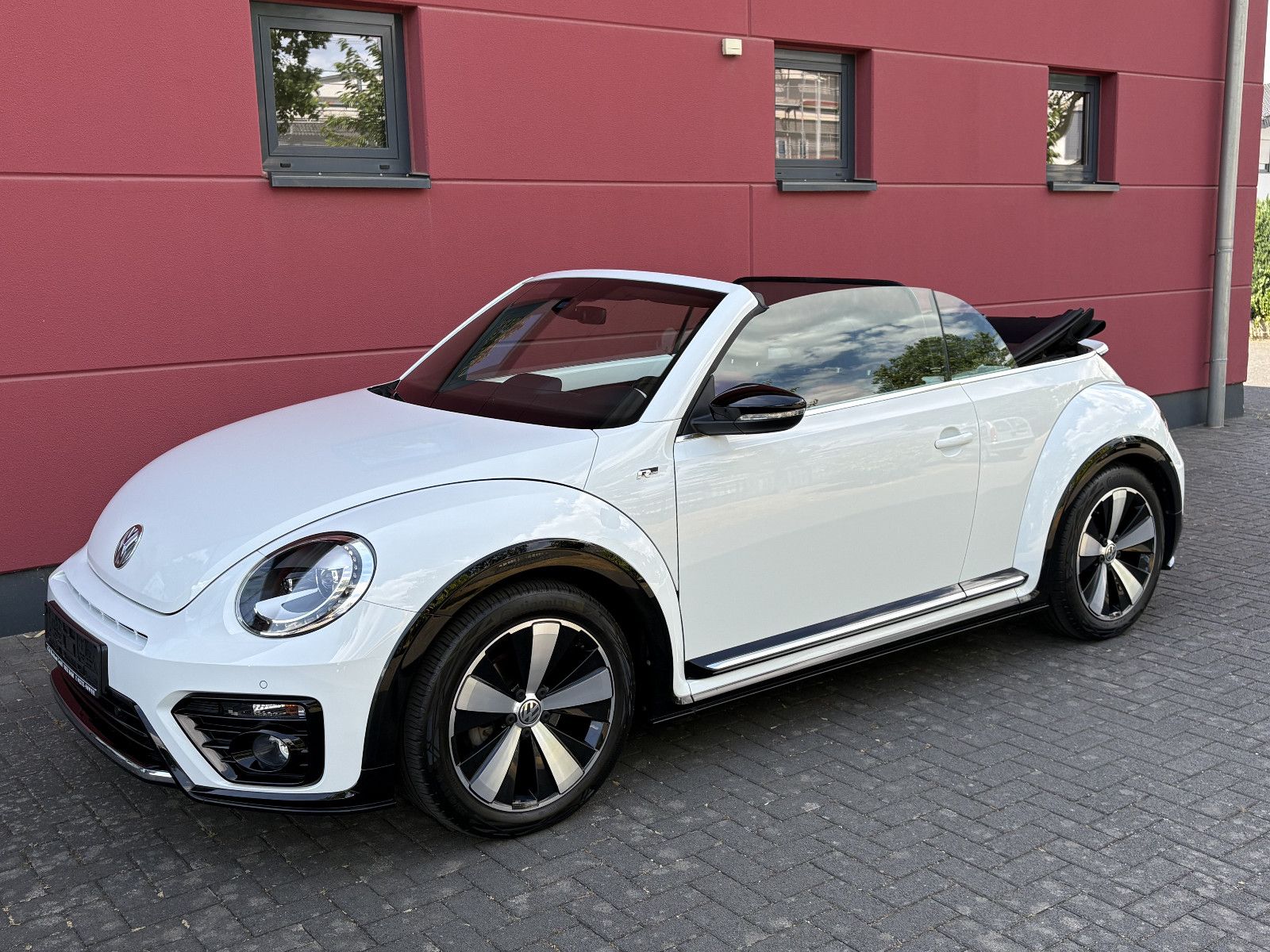 Volkswagen BEETLE CABRIO 1.4 TSI DSG R-LINE SPORT LEDER TOP