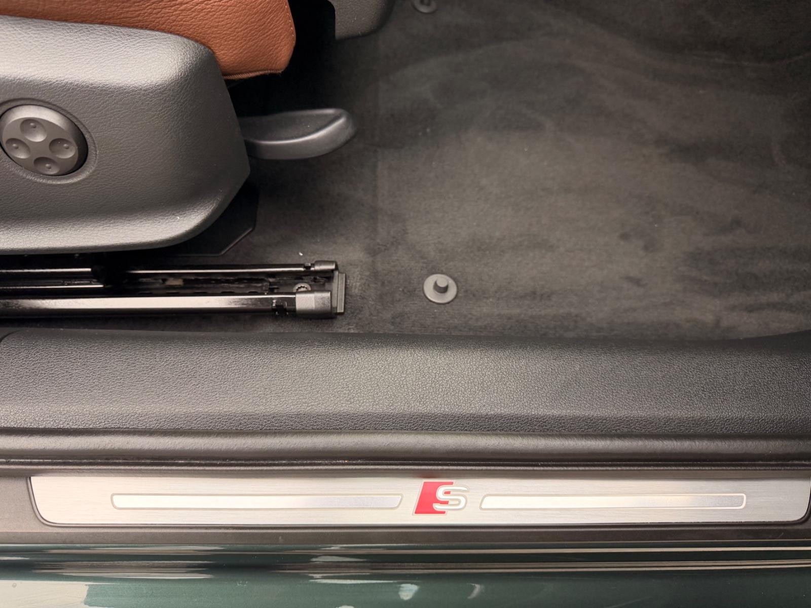 Audi A4 S-Line Navi Leder BANG&OLUFSEN LED Ambiente