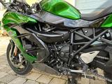 Kawasaki H2 SX SE Plus Akrapovic Performance - KAWASAKI SPORTTOURER