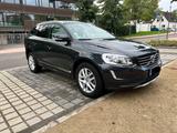 Volvo XC60 D4 Summum Geartronic Summum - Volvo XC60 von privat