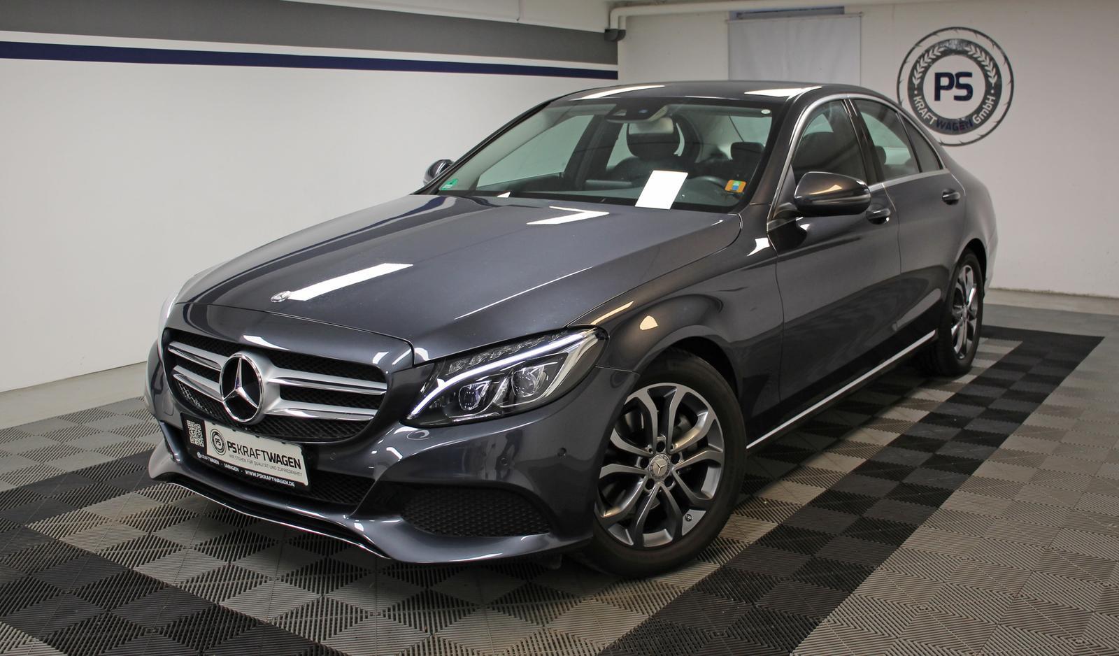 Mercedes-Benz C 200 Lim. Aut. LED NAVI BT MB S.HEFT WIE NEU !