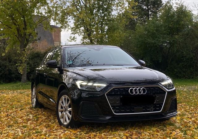 Audi A1 Sportback Advanced 25 TFSI S tronic