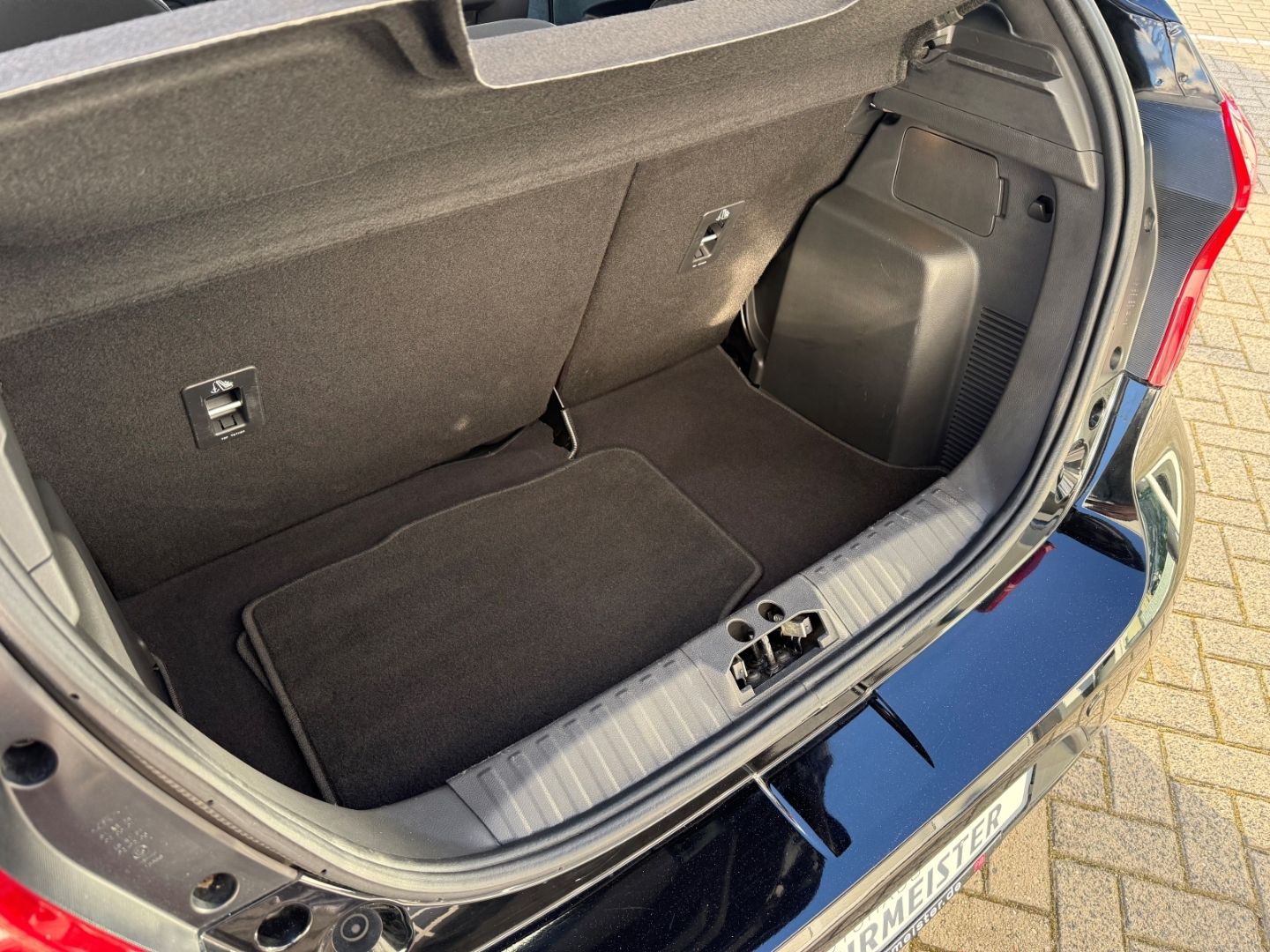 FORD Ka Cool & Connect BHZ SHZ . PDC Berganfahrass. K - Image 22