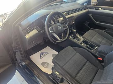 Volkswagen Passat - 5