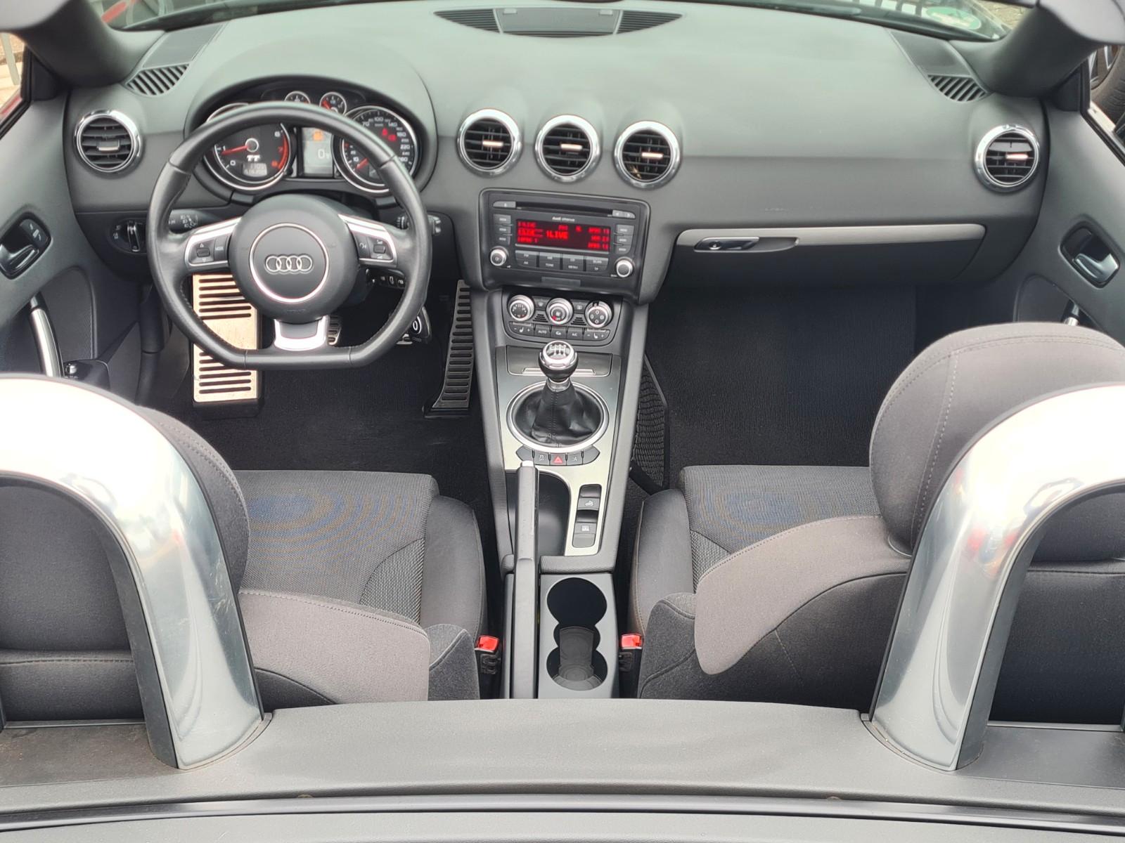 Audi TT Coupe/Roadster 1.8 TFSI Roadster *PDC*SHZ*