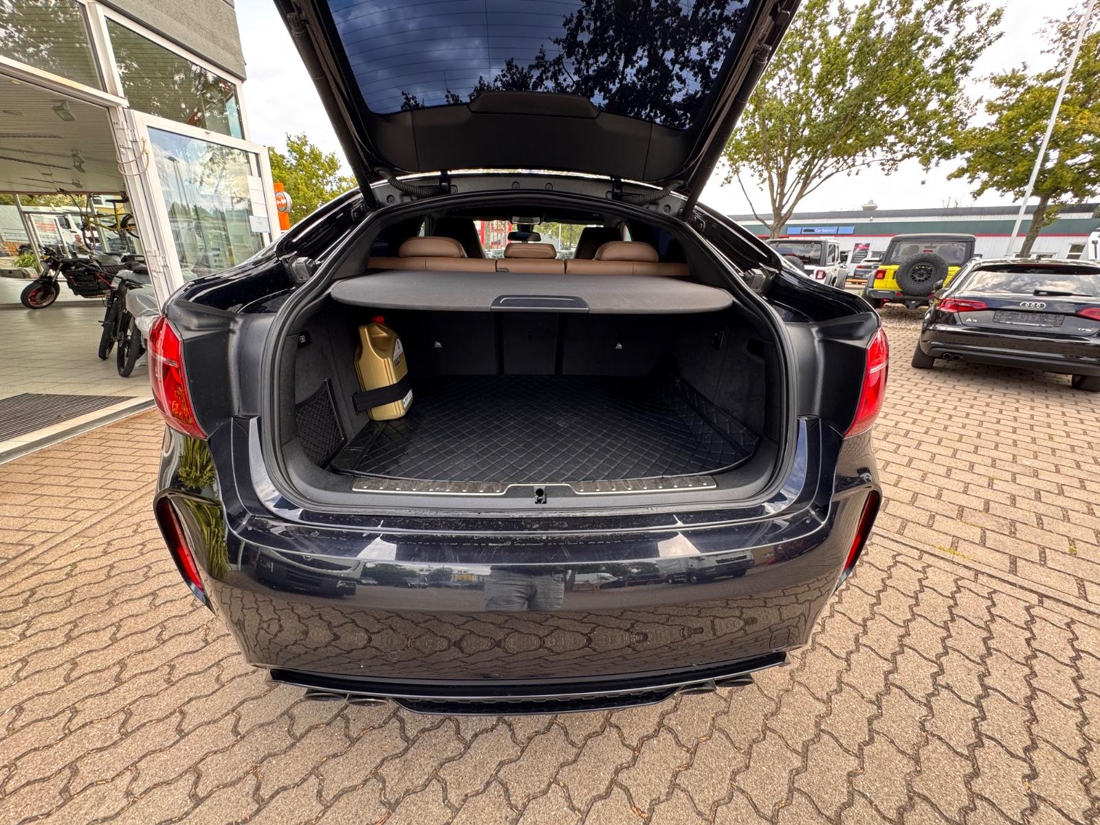BMW X6 M Leder,