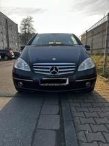 Mercedes-Benz A 160 AVANTGARDE BlueEFF. Special Edit. AVAN... - Mercedes-Benz A 160 in Wiesbaden