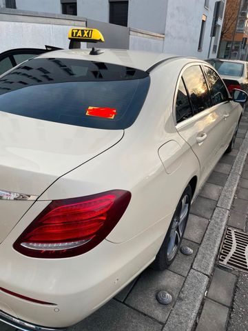 MERCEDES-BENZ Ich biete hier meinen gepflegten Mercedes ...