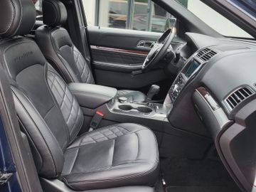 Ford Explorer - 9
