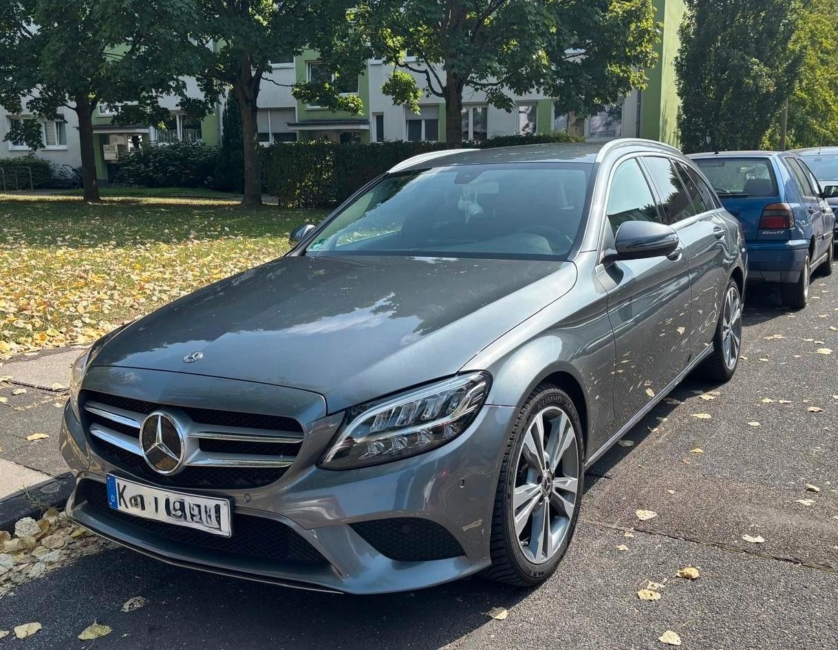 MERCEDES-BENZ C 220 d T Autom. -