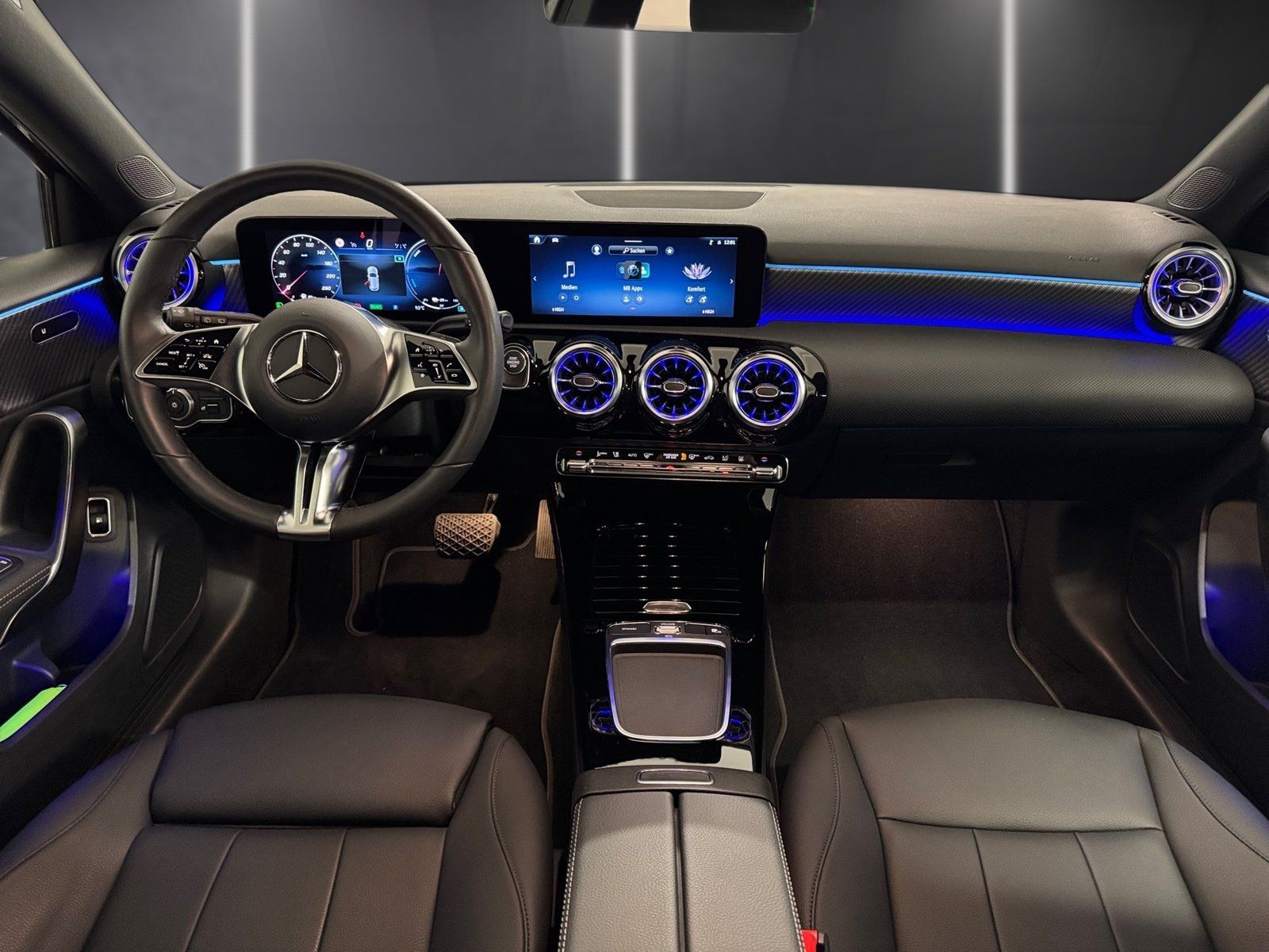 Fahrzeugabbildung Mercedes-Benz A 250 e Progressive*11KW*LED*Kamera*CarPlay*PDC*