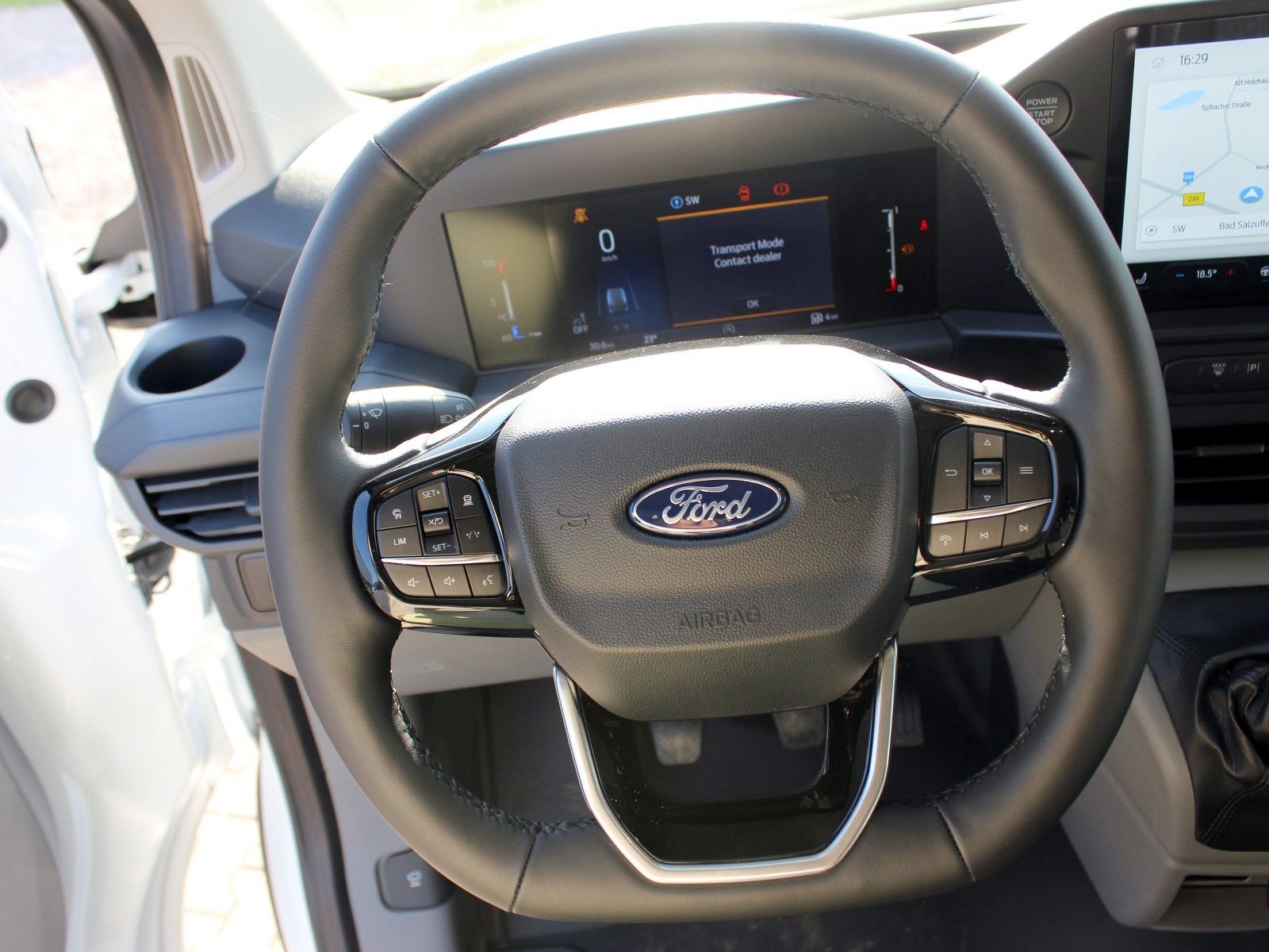 Fahrzeugabbildung Ford Transit Custom 300 L1 Trend