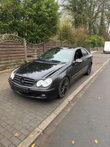 Mercedes-Benz Mercedes Benz CLK 350 TÜV NEU - Mercedes-Benz CLK 350 in Dortmund