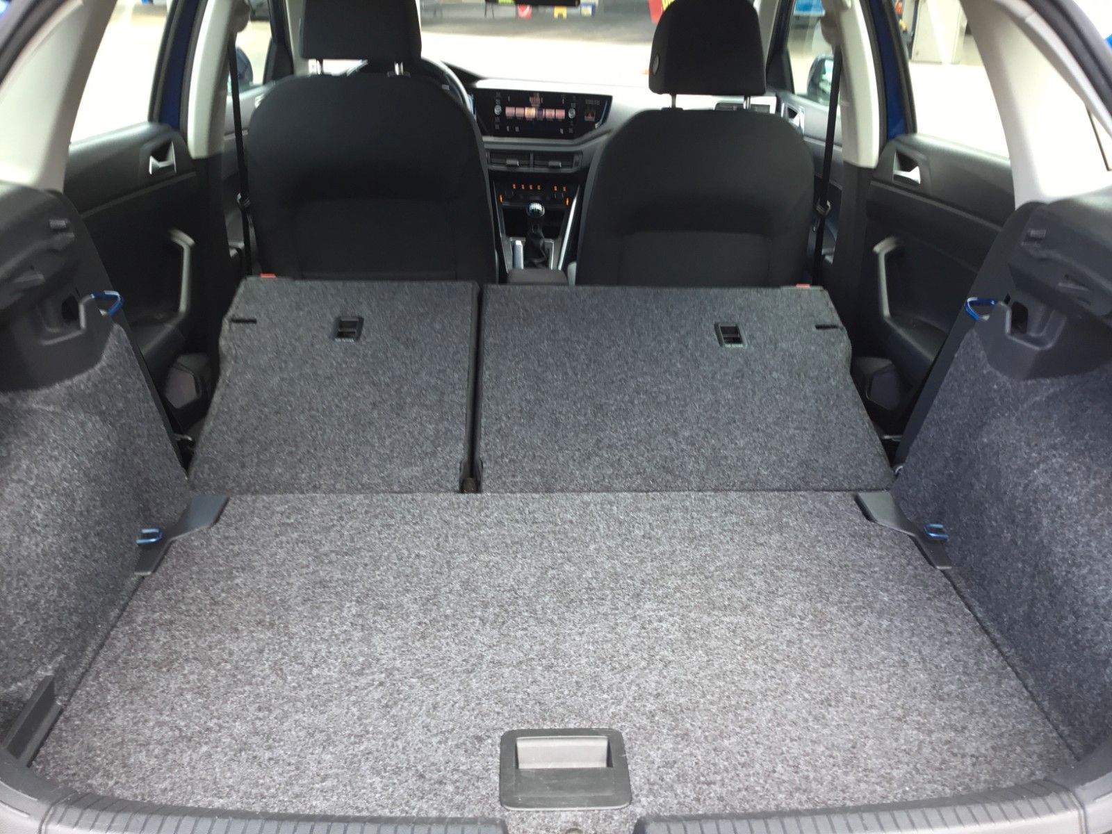 Fahrzeugabbildung Volkswagen Polo 1.0 TSI Highline+App-Connect+Sitzheizung
