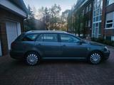 Toyota Avensis 2,2 Diesel - Toyota Avensis in Hamm