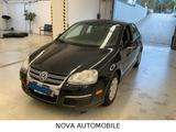 Volkswagen Jetta Comfortline *Automatik *2.0 FSI - schwarze Volkswagen Jetta