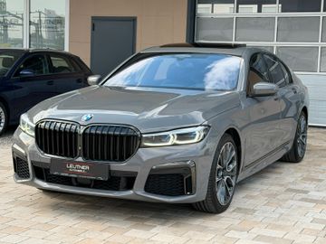 BMW 750 - 11
